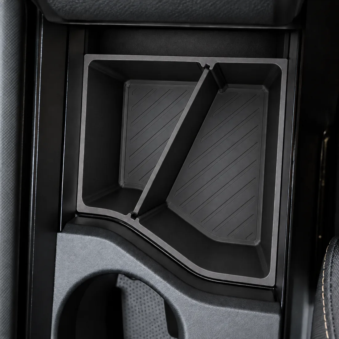 Kodiaq 2024 Konsol Kutusu
